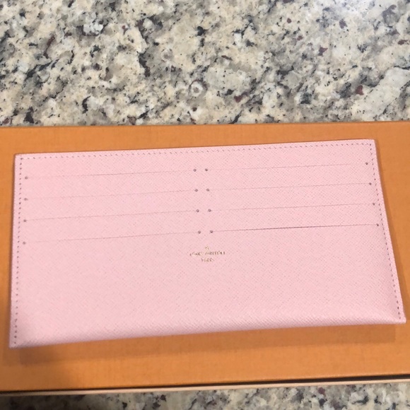 card insert - Picture 2 of 4